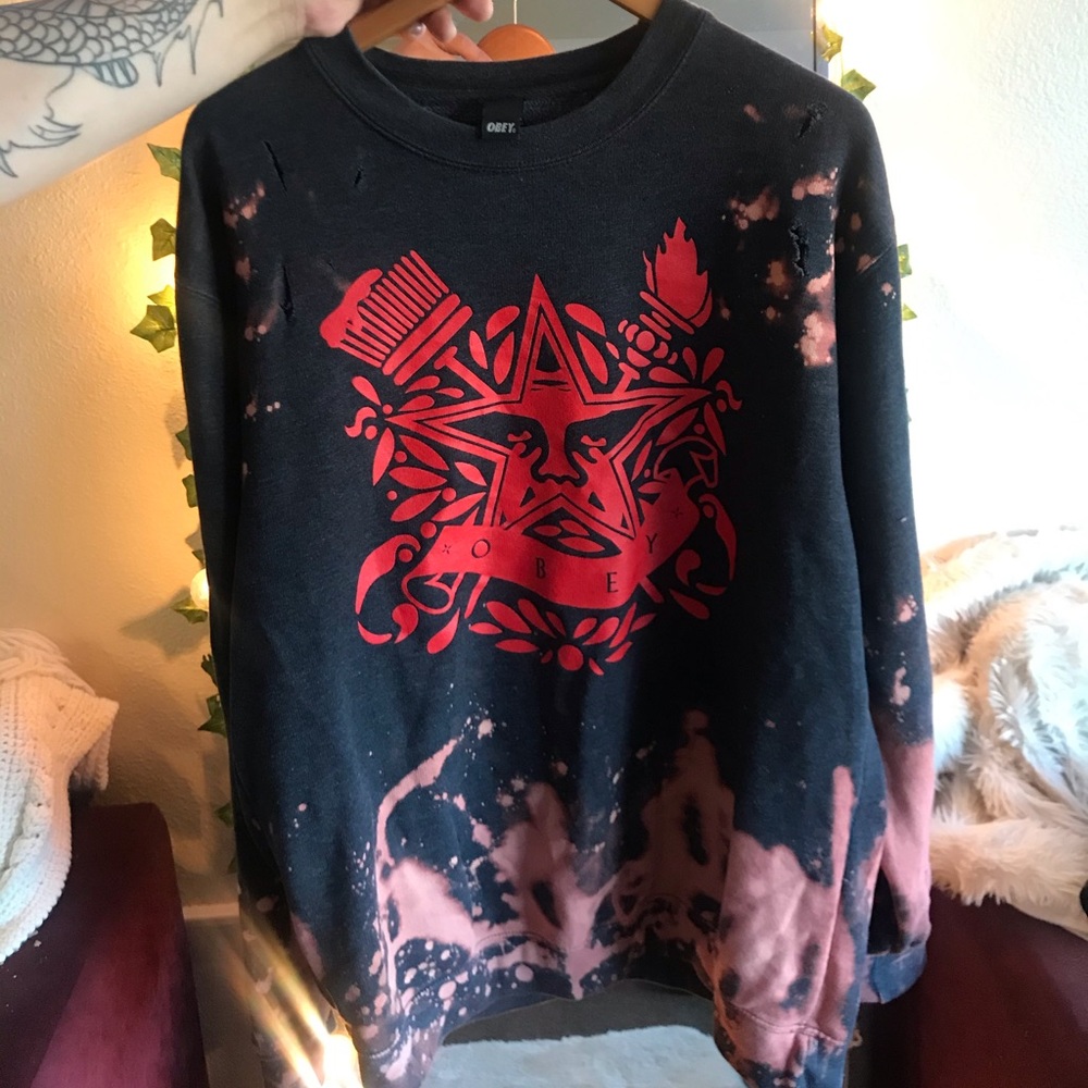 Obey Crew-Neck